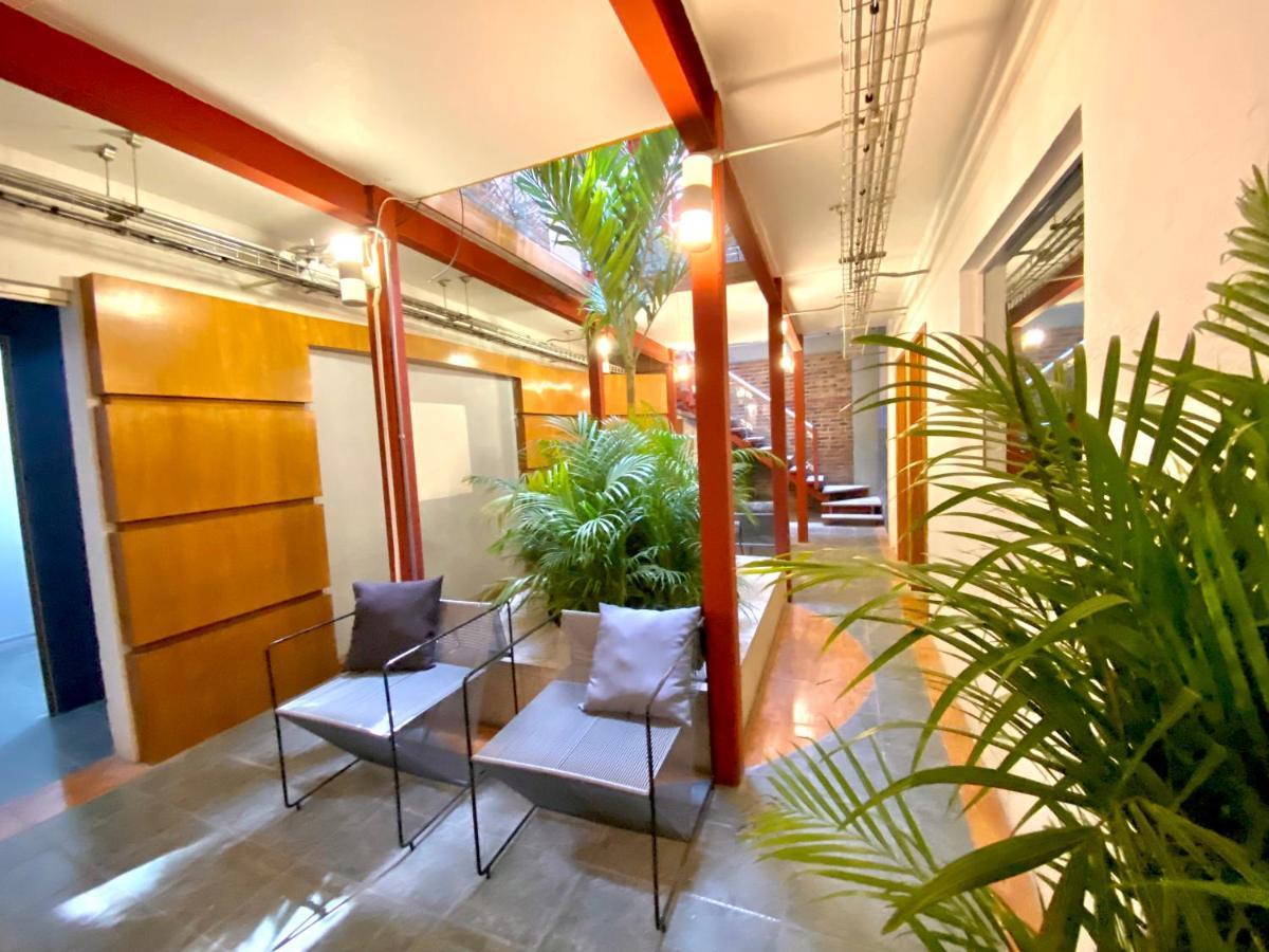 Roomies Hostel Reforma-El Angel Мексико Сити Екстериор снимка